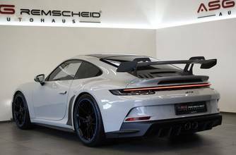 Thumbnail von Porsche - 992
