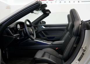 Thumbnail von Porsche - 992