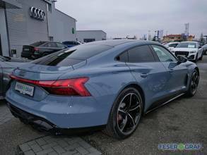 Thumbnail von AUDI E-TRON GT