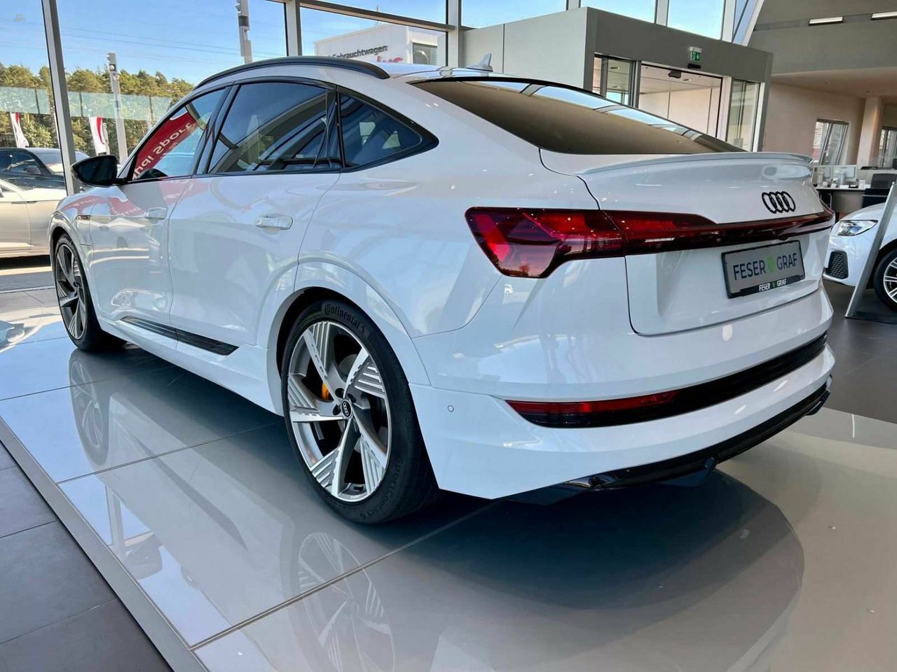 Thumbnail von AUDI E-TRON