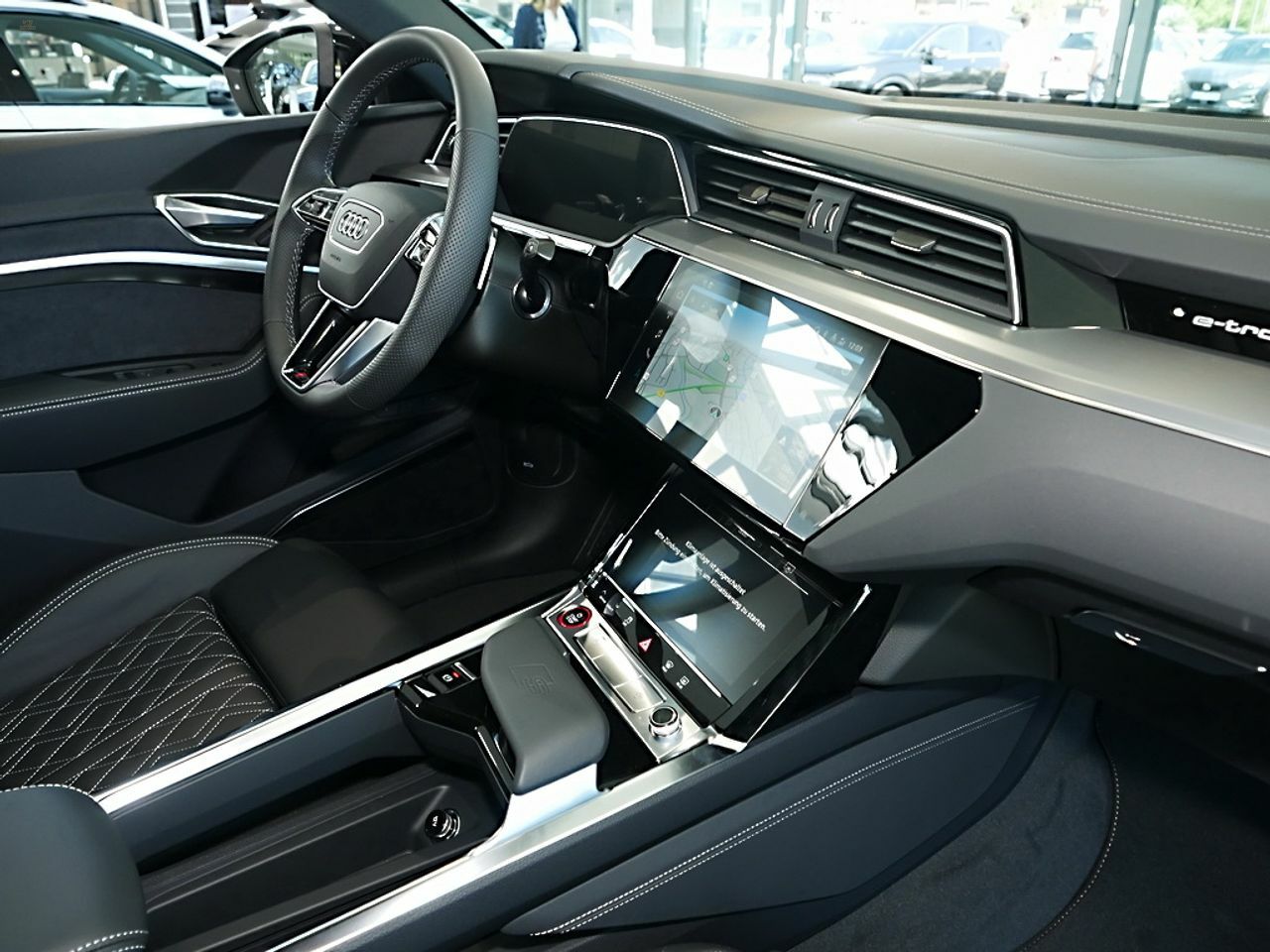 Thumbnail von AUDI E-TRON