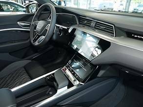 Thumbnail von AUDI E-TRON