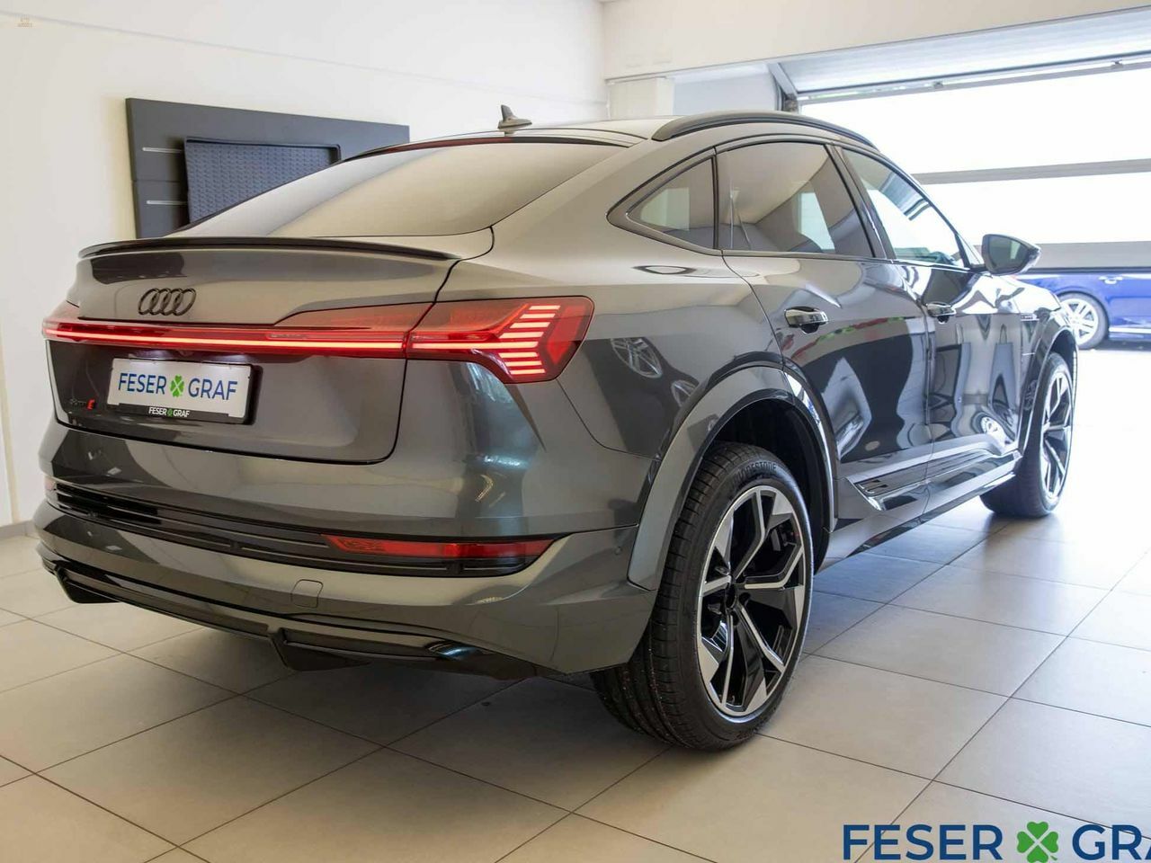 Thumbnail von AUDI E-TRON