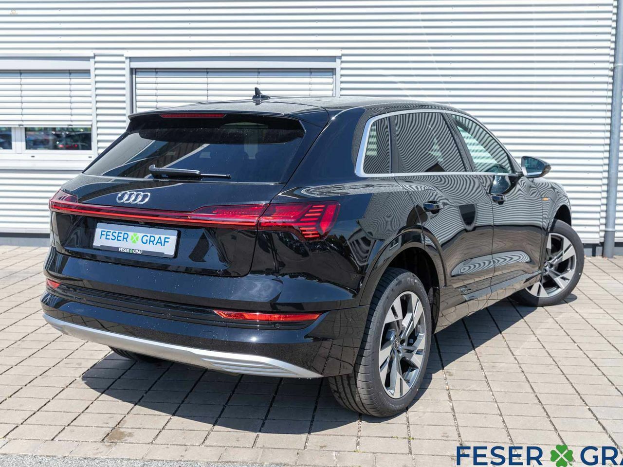 Thumbnail von AUDI E-TRON