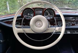 Thumbnail von Das große Mercedes Cabriolet der 60-er Jahre-Typ 111. Hier als 220 SE