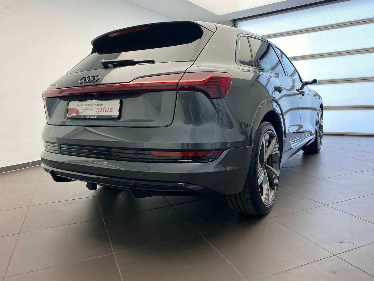 Thumbnail von AUDI E-TRON