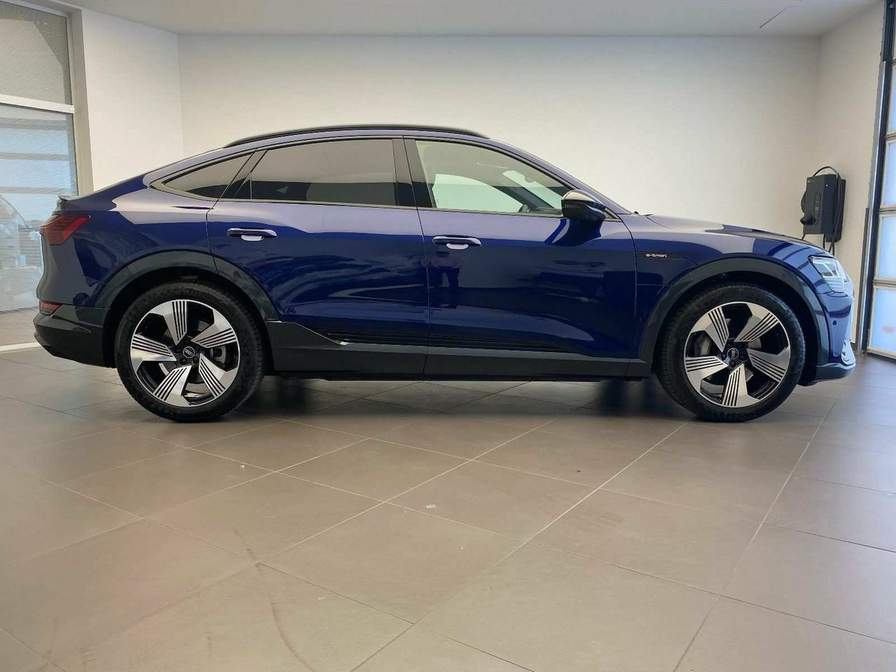 Thumbnail von AUDI E-TRON