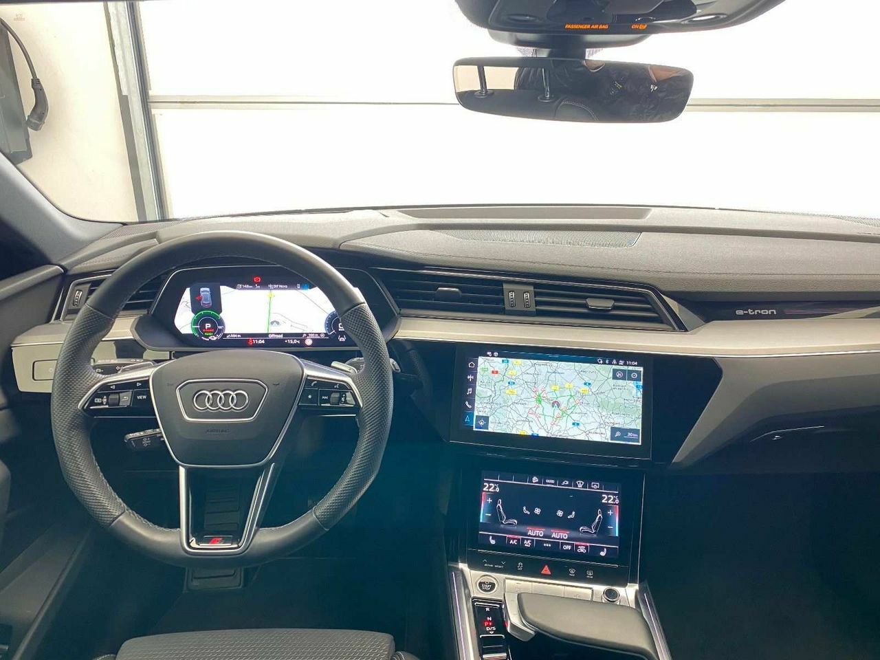 Thumbnail von AUDI E-TRON