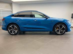 Thumbnail von AUDI E-TRON