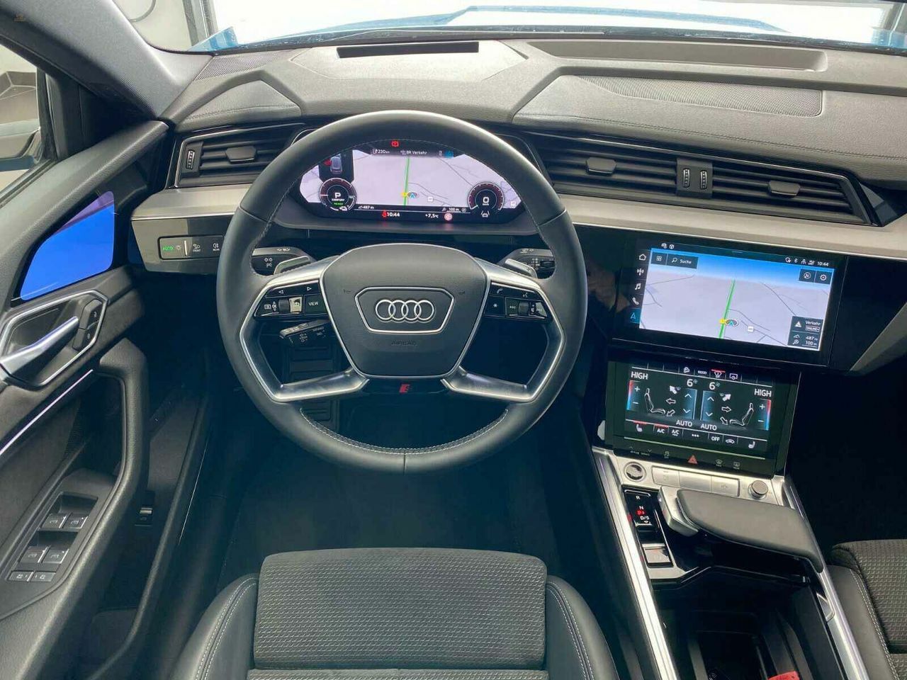 Thumbnail von AUDI E-TRON