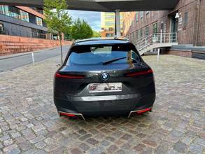 Thumbnail von BMW IX 40 XDrive Panorama-Glasdach