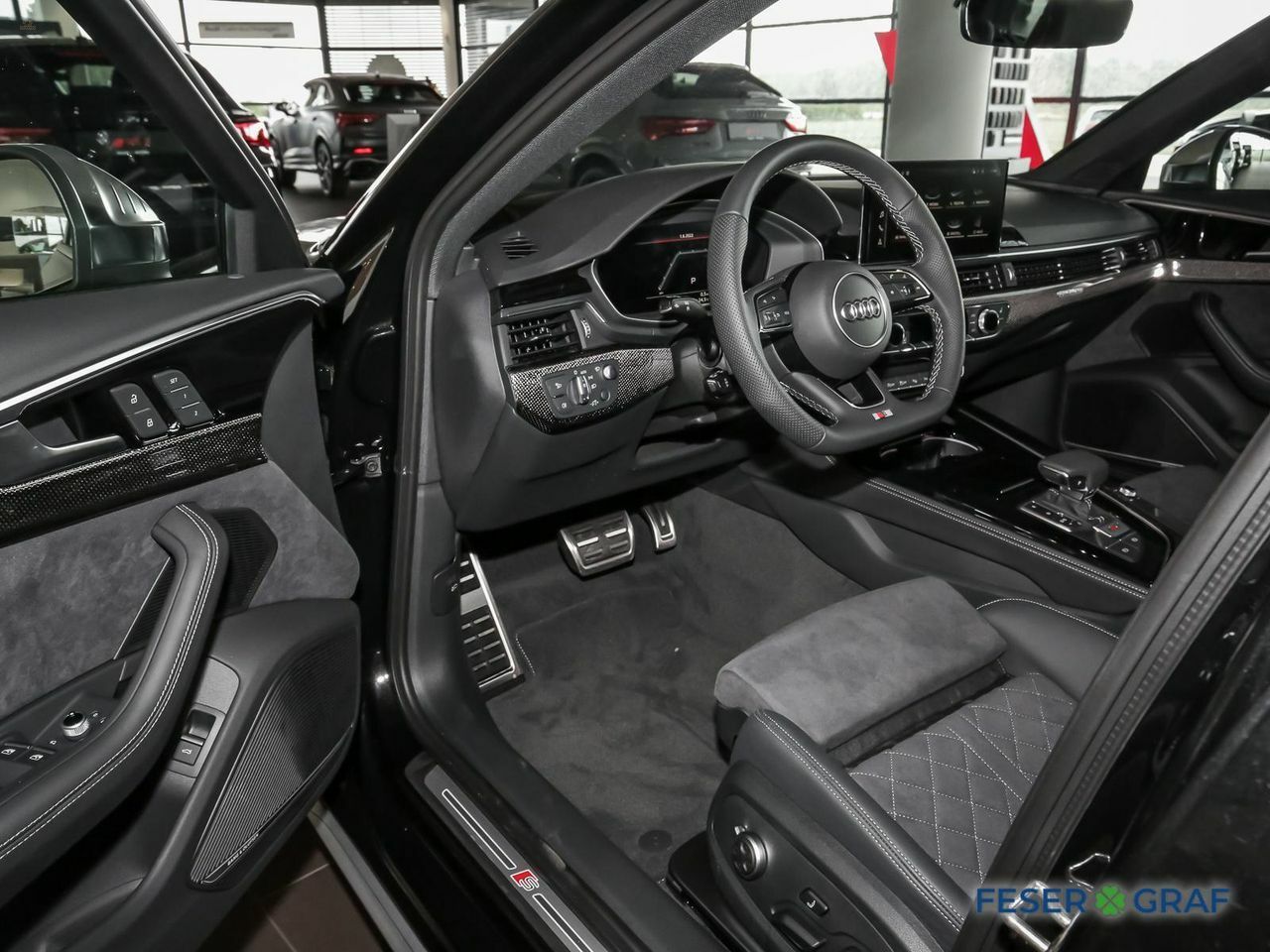 Thumbnail von AUDI S4 AVANT