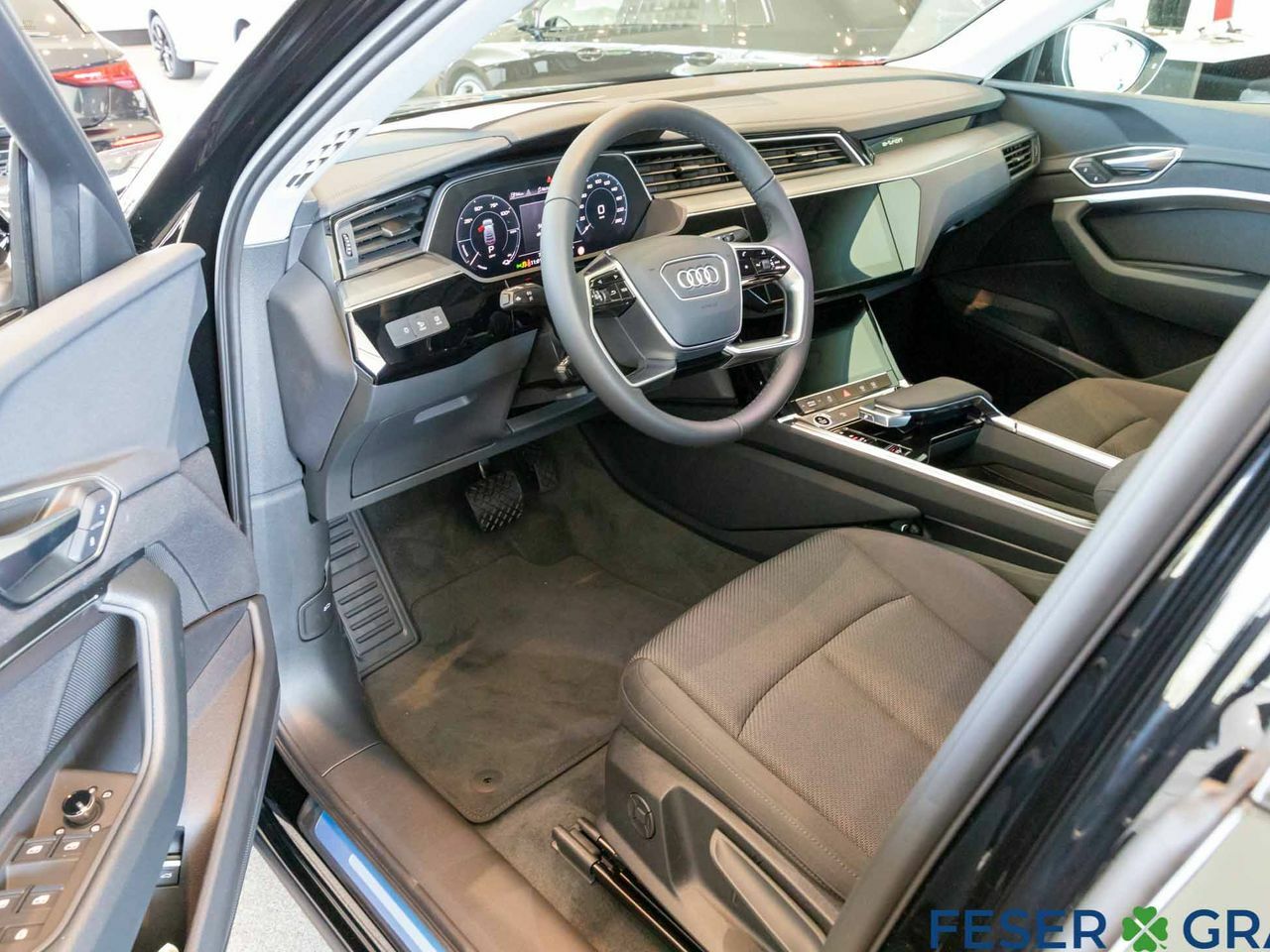 Thumbnail von AUDI E-TRON