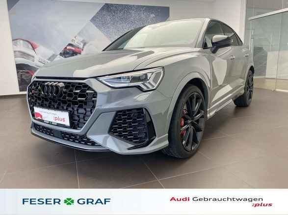 AUDI RS Q3