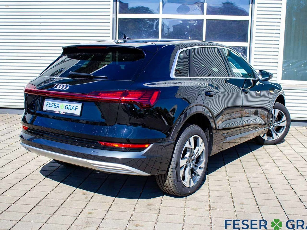 Thumbnail von AUDI E-TRON