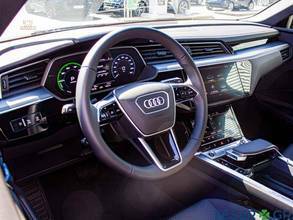 Thumbnail von AUDI E-TRON