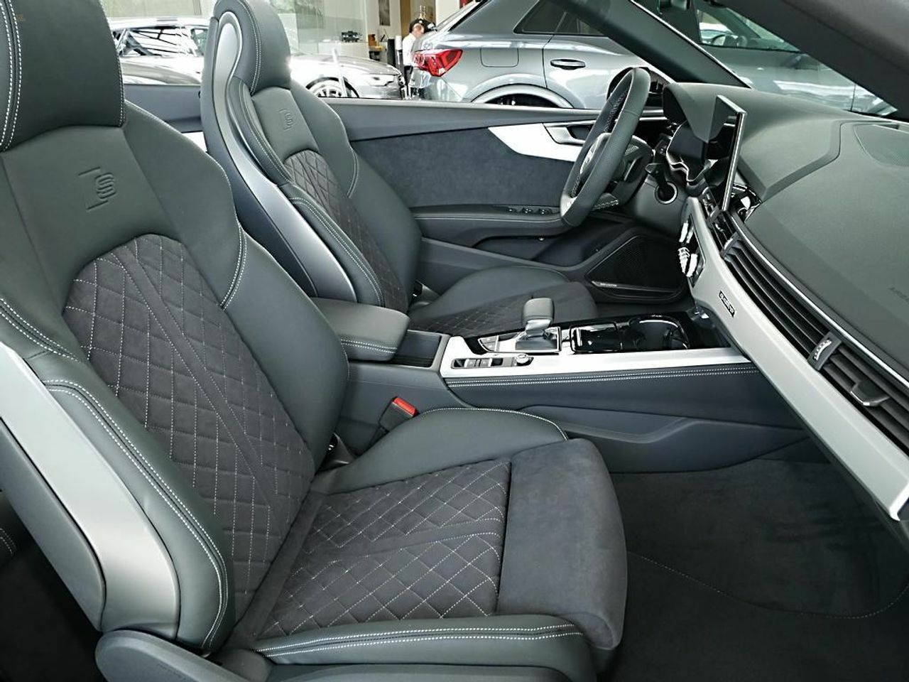 Thumbnail von AUDI A5 CABRIOLET