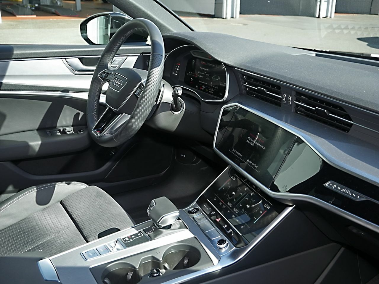 Thumbnail von AUDI A6 AVANT