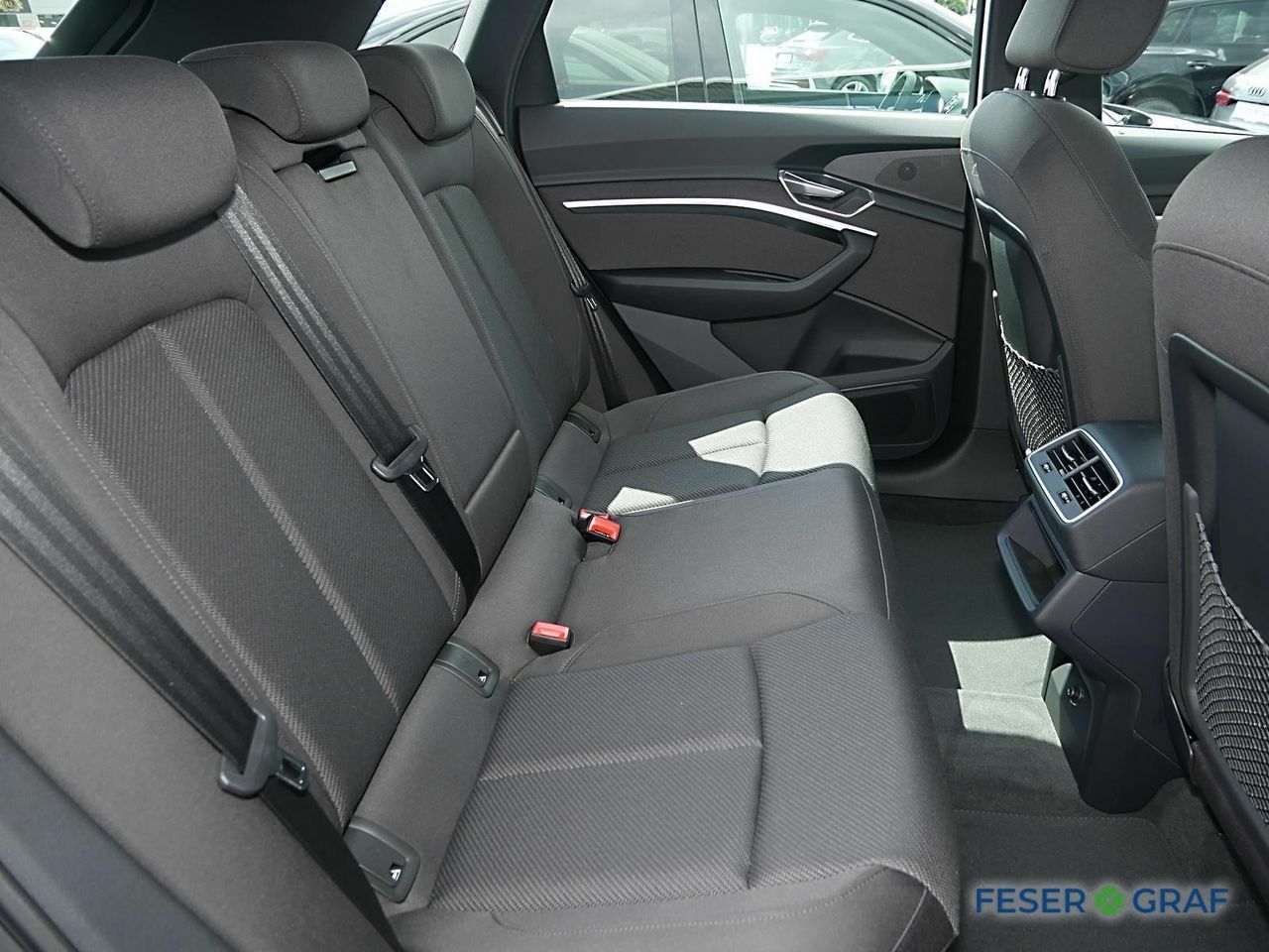 Thumbnail von AUDI E-TRON