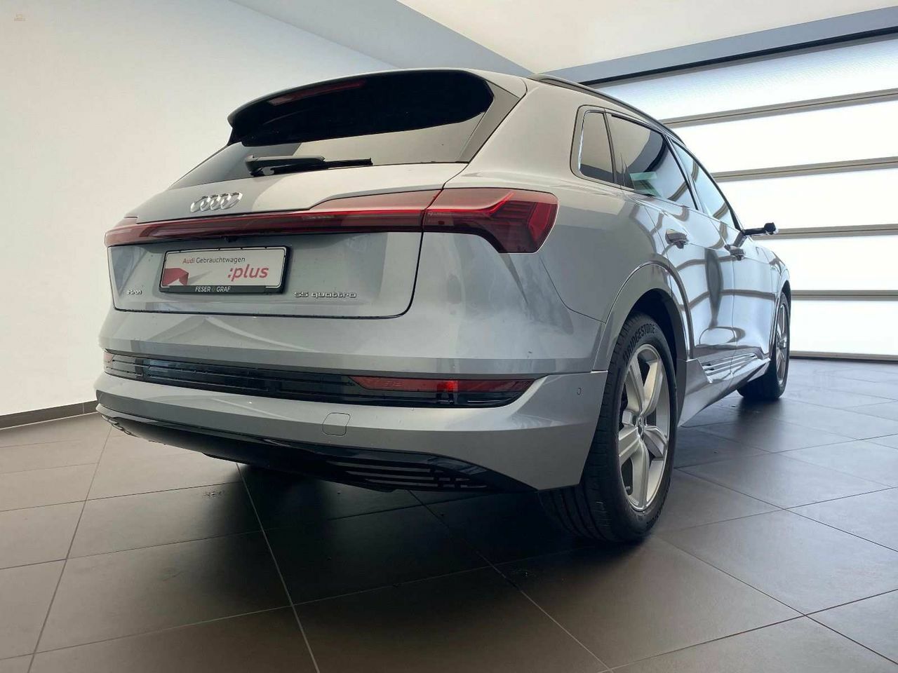 Thumbnail von AUDI E-TRON