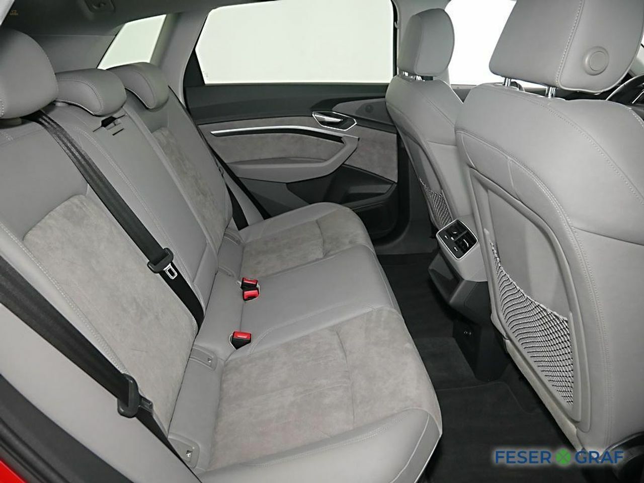 Thumbnail von AUDI E-TRON