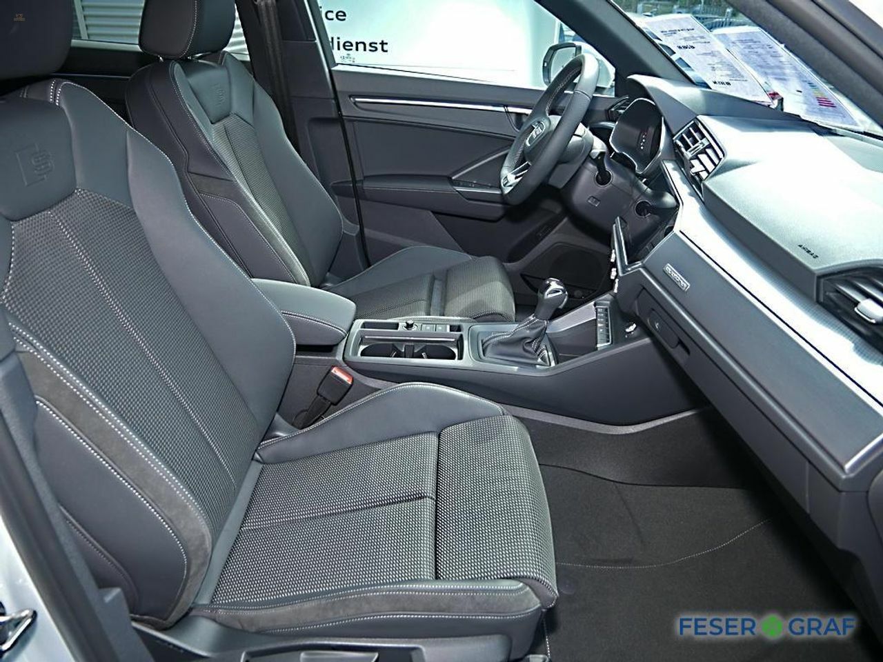 Thumbnail von AUDI Q3