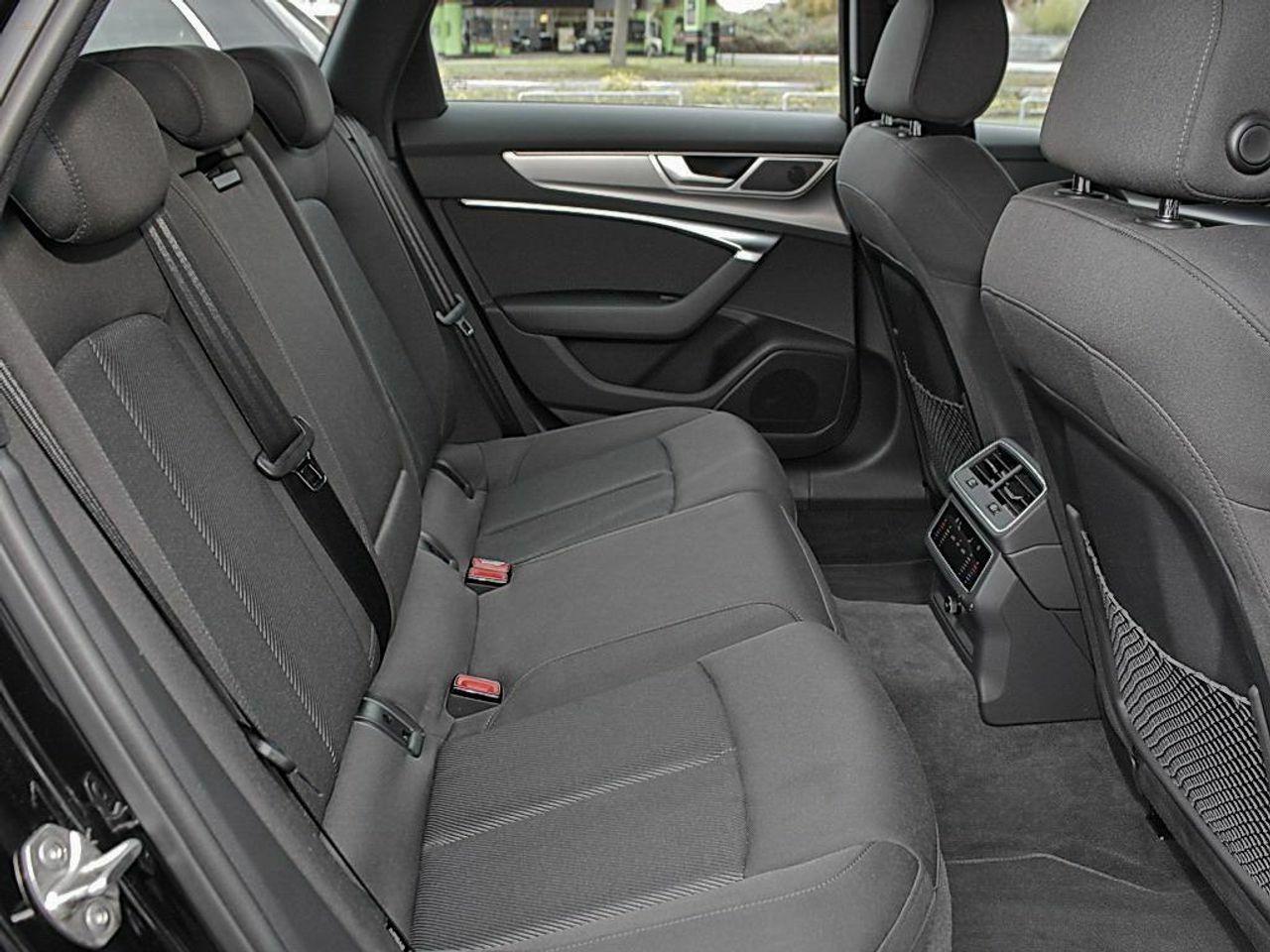 Thumbnail von AUDI A6 AVANT