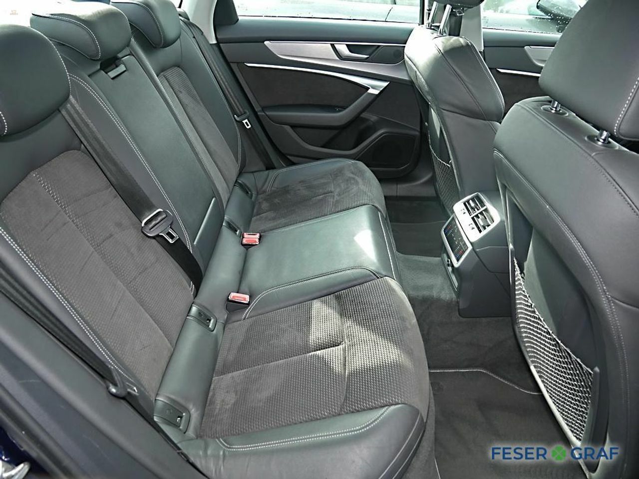 Thumbnail von AUDI S6 LIMOUSINE