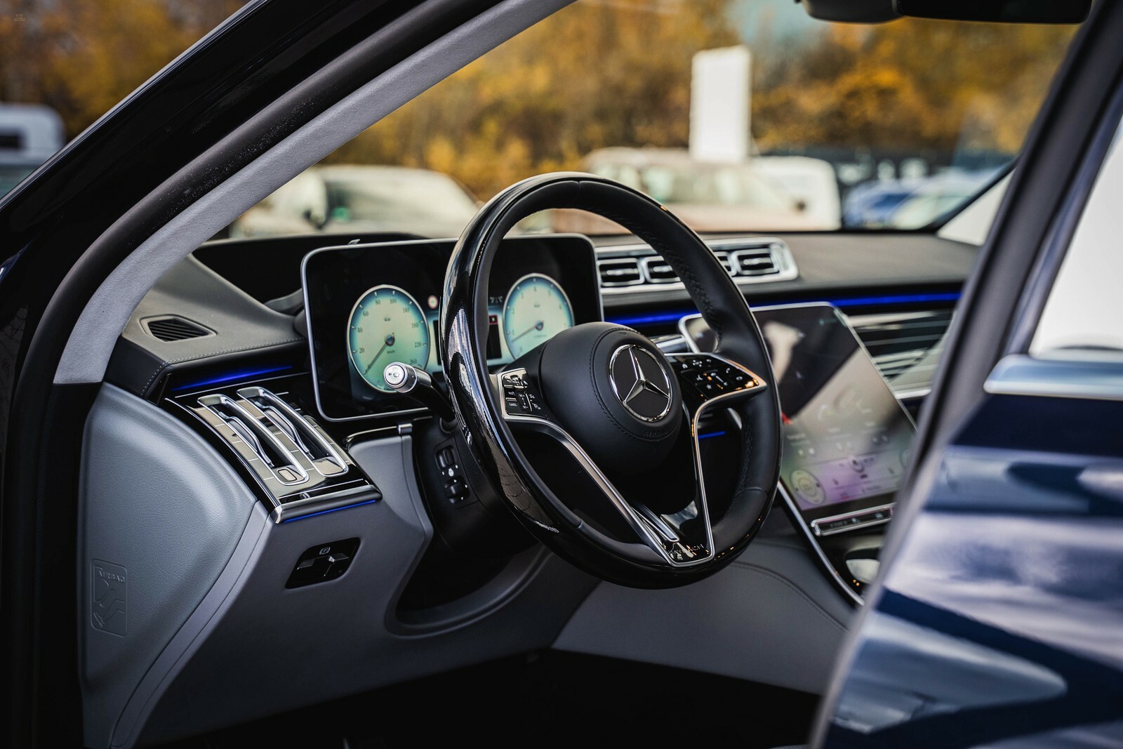 Thumbnail von Maybach S580 4M GREY INTERIOR +4 SEATS