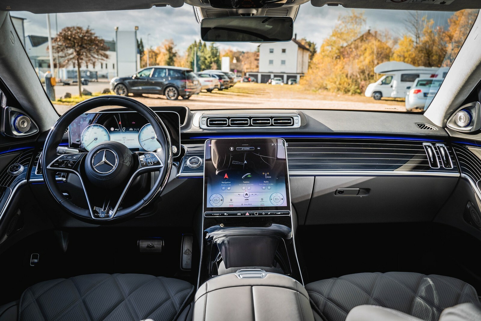 Thumbnail von Maybach S580 4M DUO TONE + GREY INTERIOR