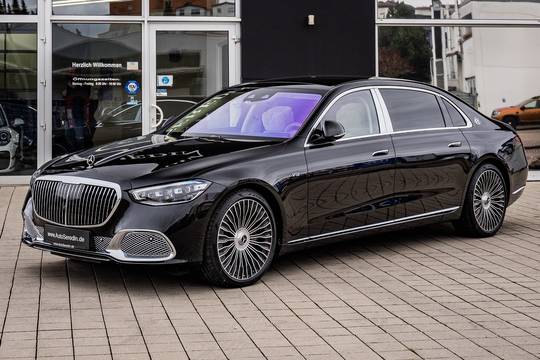 Maybach S680 4M High End Interior+4 SEATS