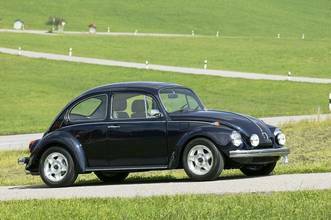 Thumbnail von Käfer Limousine 1302 mit Schiebedach
