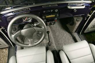 Thumbnail von Coccinelle Limousine 1302 avec toit ouvrant