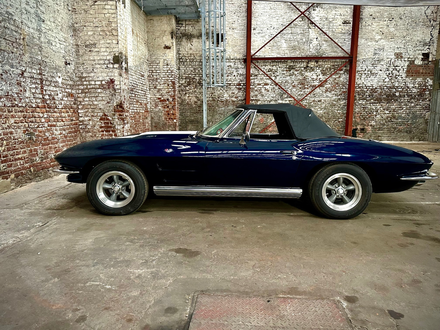 Thumbnail von Corvette Sting Ray C2 Cabrio