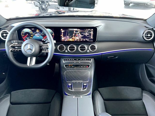 Thumbnail von Mercedes-Benz E 220 d T-Modell+AMG-Line+DISTRONIC+PSD+AHK+20"