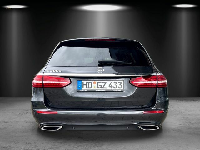 Thumbnail von Mercedes-Benz E 300 e T-Modell+AVANTGARDE+DISTRONIC+PSD+AHK