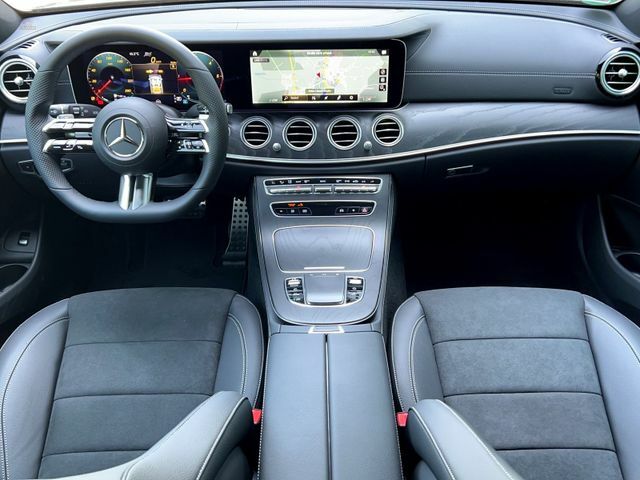 Thumbnail von Mercedes-Benz E 400 d 4M T AMG Distro+ PANO Memory AHK 360°