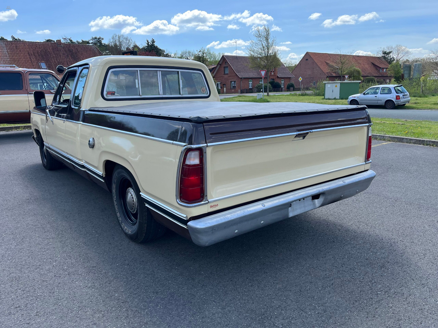 Thumbnail von RARITY! 1979 Dodge D-150 1.5 cab short bed 360 cui automatic well-maintained original condition TÜV/H registration