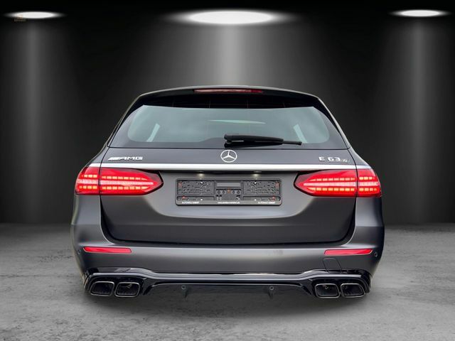 Thumbnail von Mercedes-Benz Mercedes-AMG E 63 S 4M+ T Final Edition 1 of 999