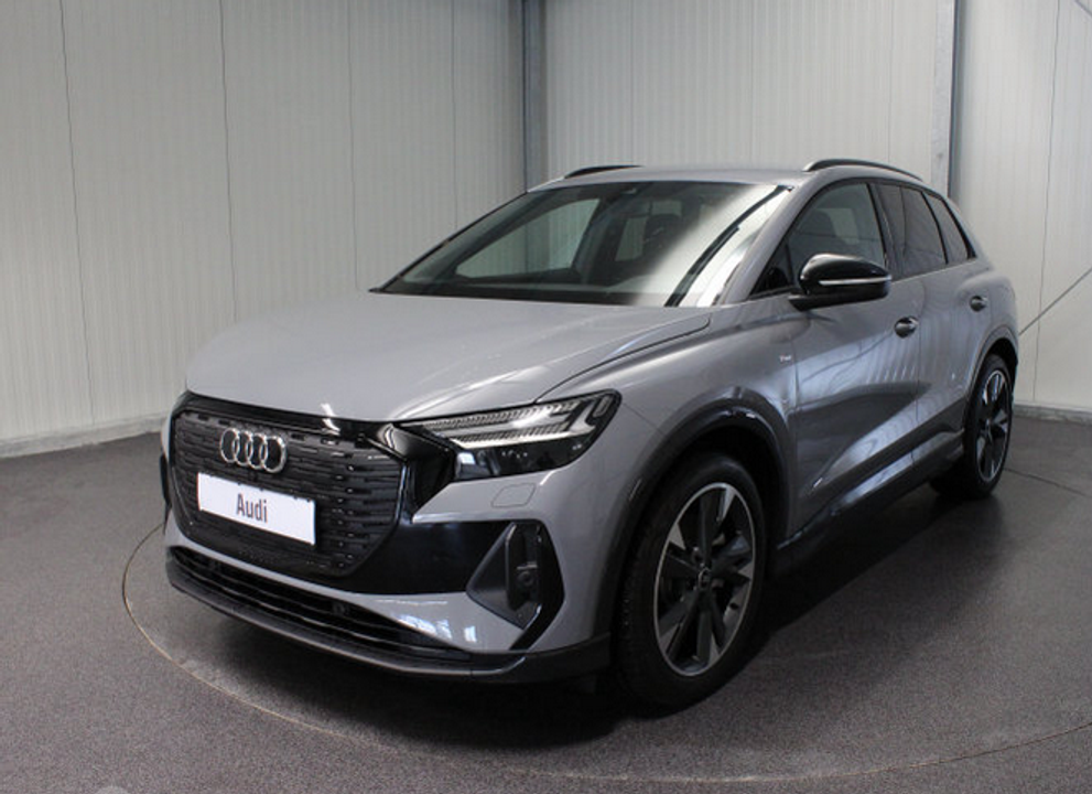 Audi Q4 e-tron Basis 50 quattro 1-Gang-Automatik 220 kW (299 PS) 