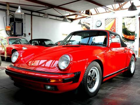 911 Carrera Cabriolét, Juni 1989, Indischrot/Leder Schwarz wenig Km, original, G50 Getriebe, letztes