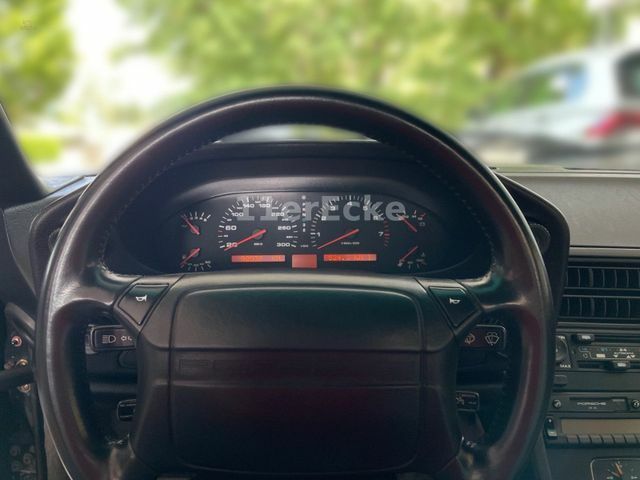 Thumbnail von Porsche 928 GTS AUTOMATIC-WATER-P-TOOTH-NEW