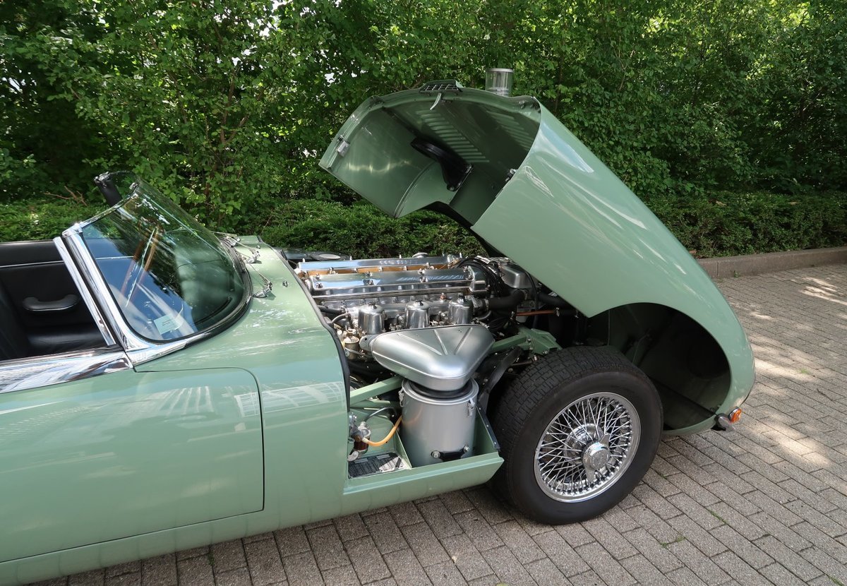 Thumbnail von Jaguar E-Type Serie I Serie I 4,2 ltr. Roadster (1966)