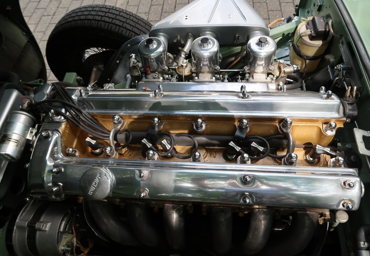 Thumbnail von Jaguar E-Type Serie I Serie I 4,2 ltr. Roadster (1966)