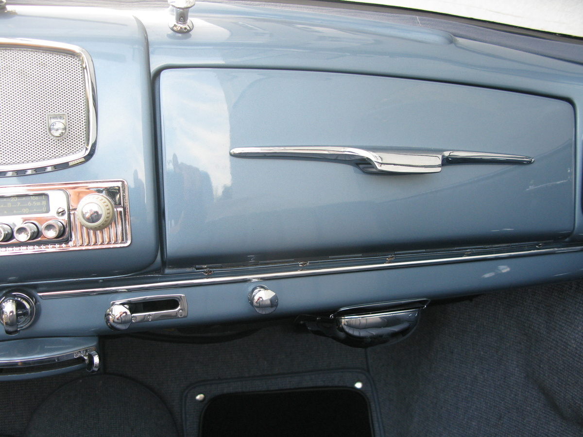 Thumbnail von Mercedes с кузовом Вендлер, база 220, кабриолет A (1952)