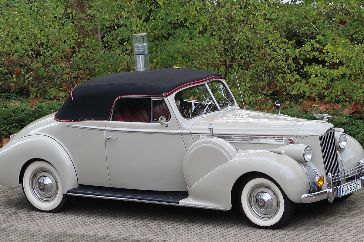 Packard 1 20 Cabriolet (1940)