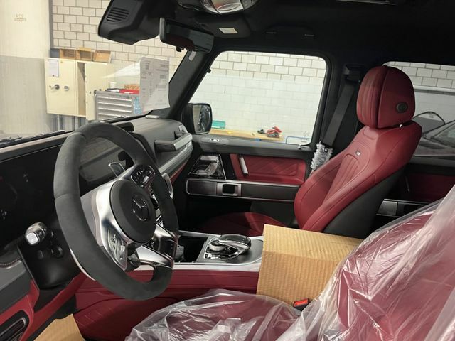 Thumbnail von Mercedes-Benz G 63 AMG 4x4² Production 2023 Classic grey