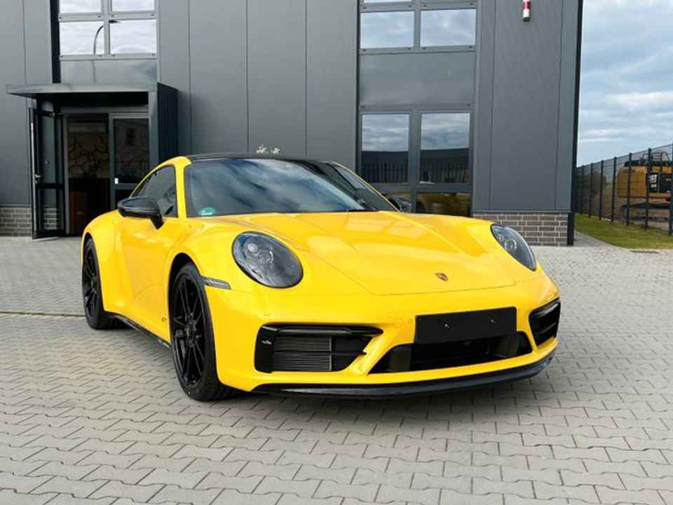 Porsche 911 992 Coupè 4 GTS Exclusive