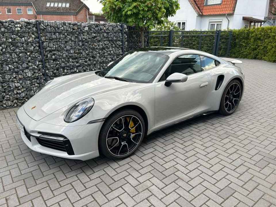 Porsche 992 911 Turbo S Inno Burmester Lift