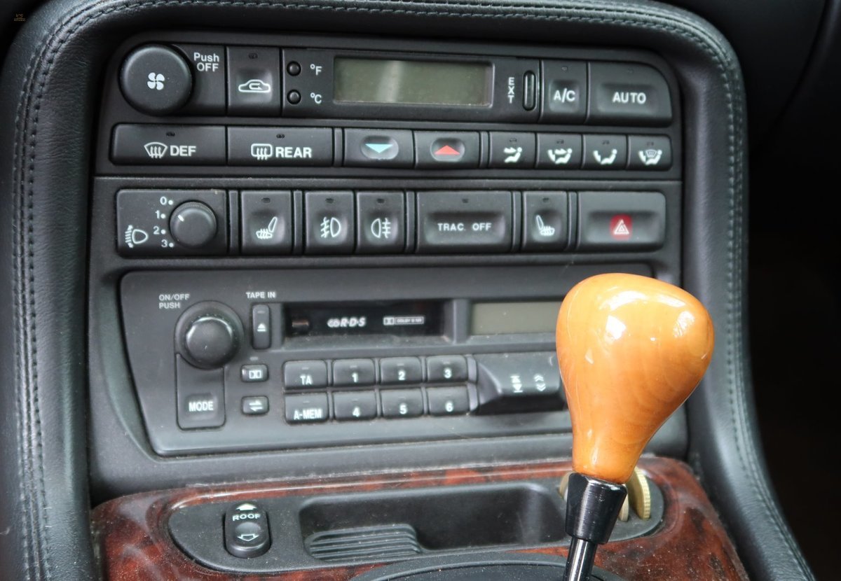 Thumbnail von Jaguar XK 8 kabriolet (1997)